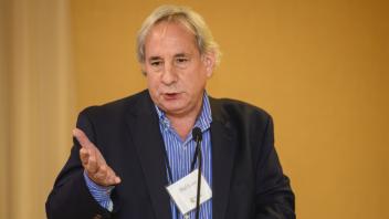 Vice Provost Phil Kass