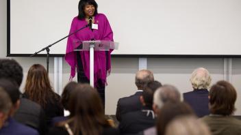 renetta tull