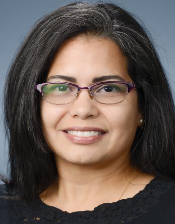 head shot of Lillian Cruz-Orengo