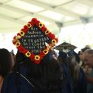 Mis padres cruzaron la frontera so I could cross the stage
